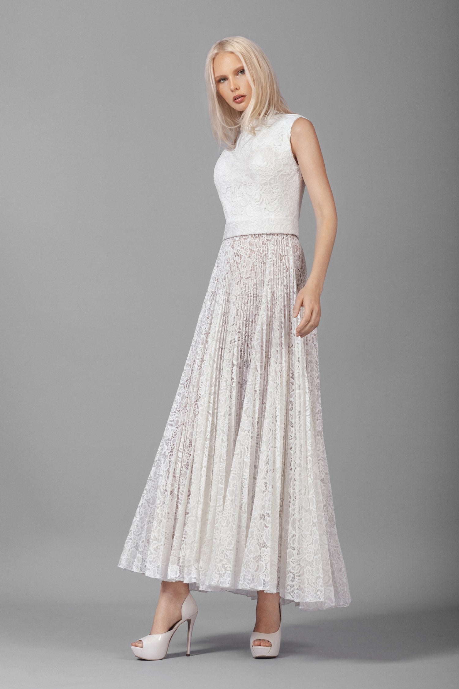 Look 10